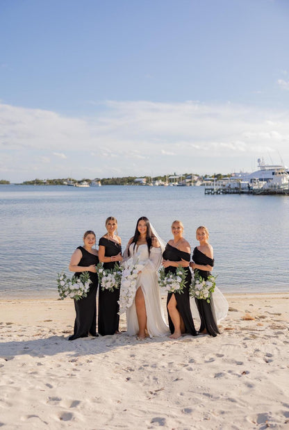 Wedding Hoop White Bridal Ivory Hoop Classic Bridesmaids Ring Wreath Flower Girl Hoop White Eucalyptus Artificial Flower Hydrangea Rose