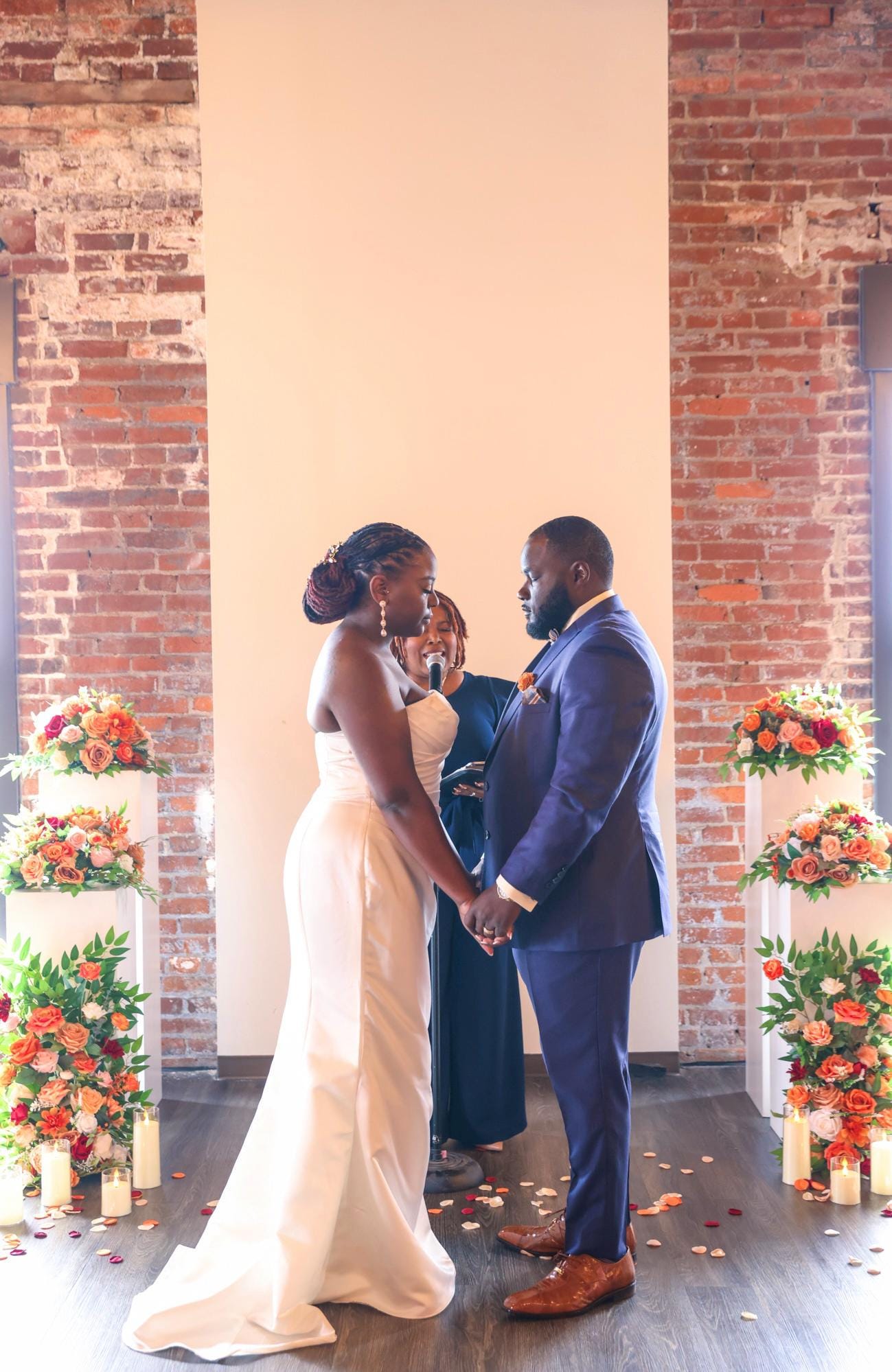 Orange Centerpiece Wedding Peach Terracotta Centerpiece Table Flower Ball Barrel Ivory Wiskey Stand Burgundy White Artificial Flower