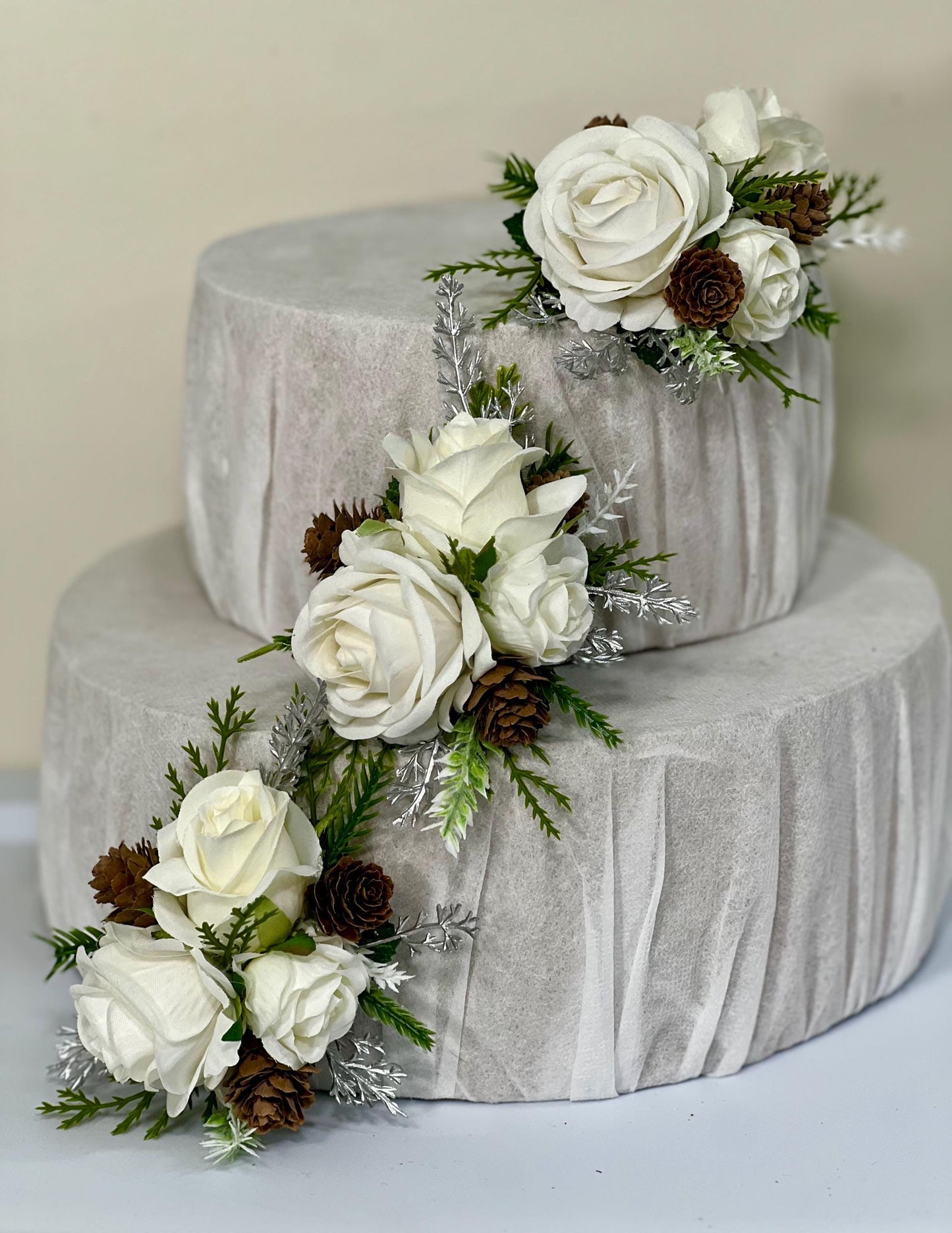 White Cake Decoration Christmas White Wedding Topper Decor Cake Arrangements Wedding White Cake Decoration Winter Pine Cone