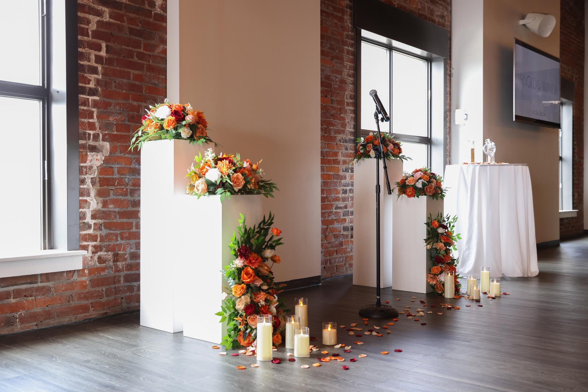 Orange Centerpiece Wedding Peach Terracotta Centerpiece Table Flower Ball Barrel Ivory Wiskey Stand Burgundy White Artificial Flower