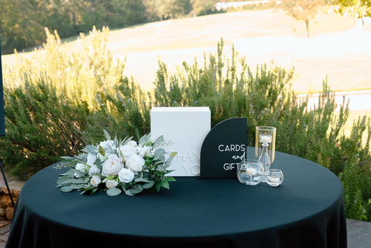 Wedding Centerpiece White Ivory Aisle Arrangement Centerpiece Table Decor White Sweetheart Artificial Flowers Eucalyptus Centerpiece Vase