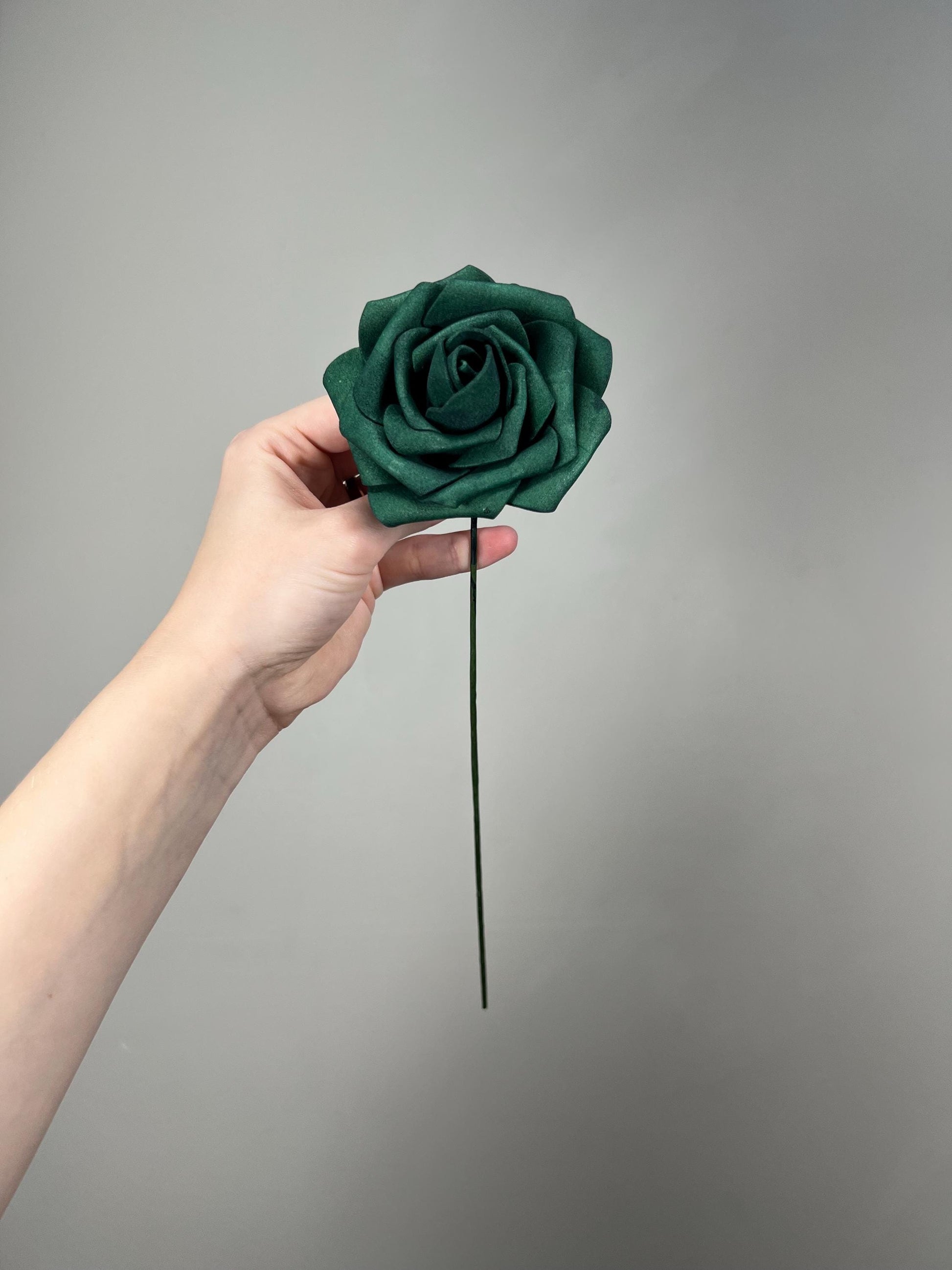 Emerald Green Flower Head Wedding Decor Forest Green Small Flower Head Wedding DIY Craft Supplies Wedding Green Flower Artificial Heads