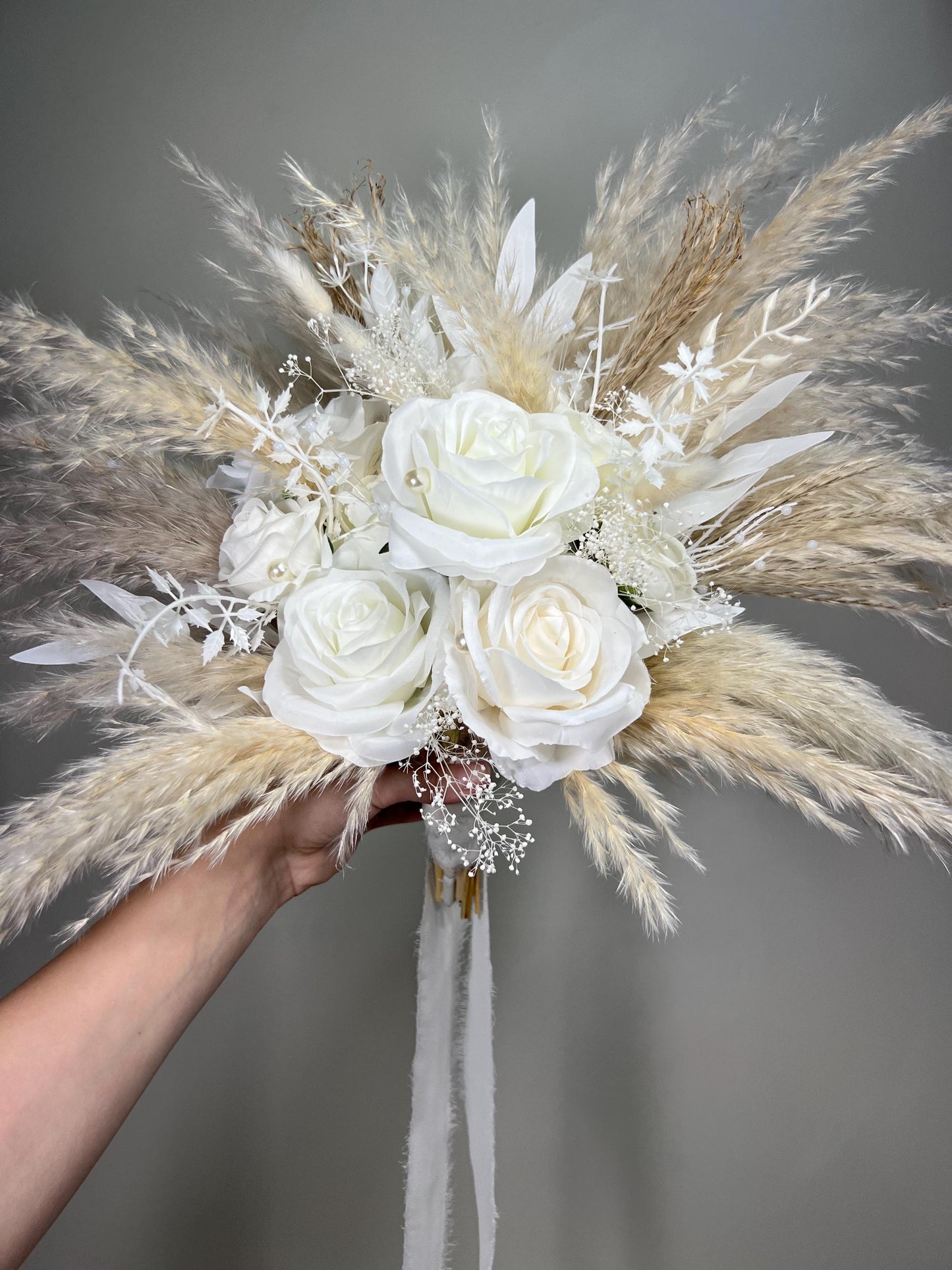 White Boho Bouquet Wedding Bridal Pampas Grass Bouquet Ivory Baby Breath Bridesmaids Bouquet Pearls White Rose Bouquet Artificial Flowers