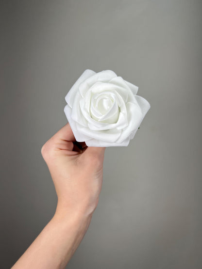 White Flower Artificial Wedding DIY Craft Supplies Pure White Rose Wedding True White Flower Head with Stem Fake Flowers White Rose Heads