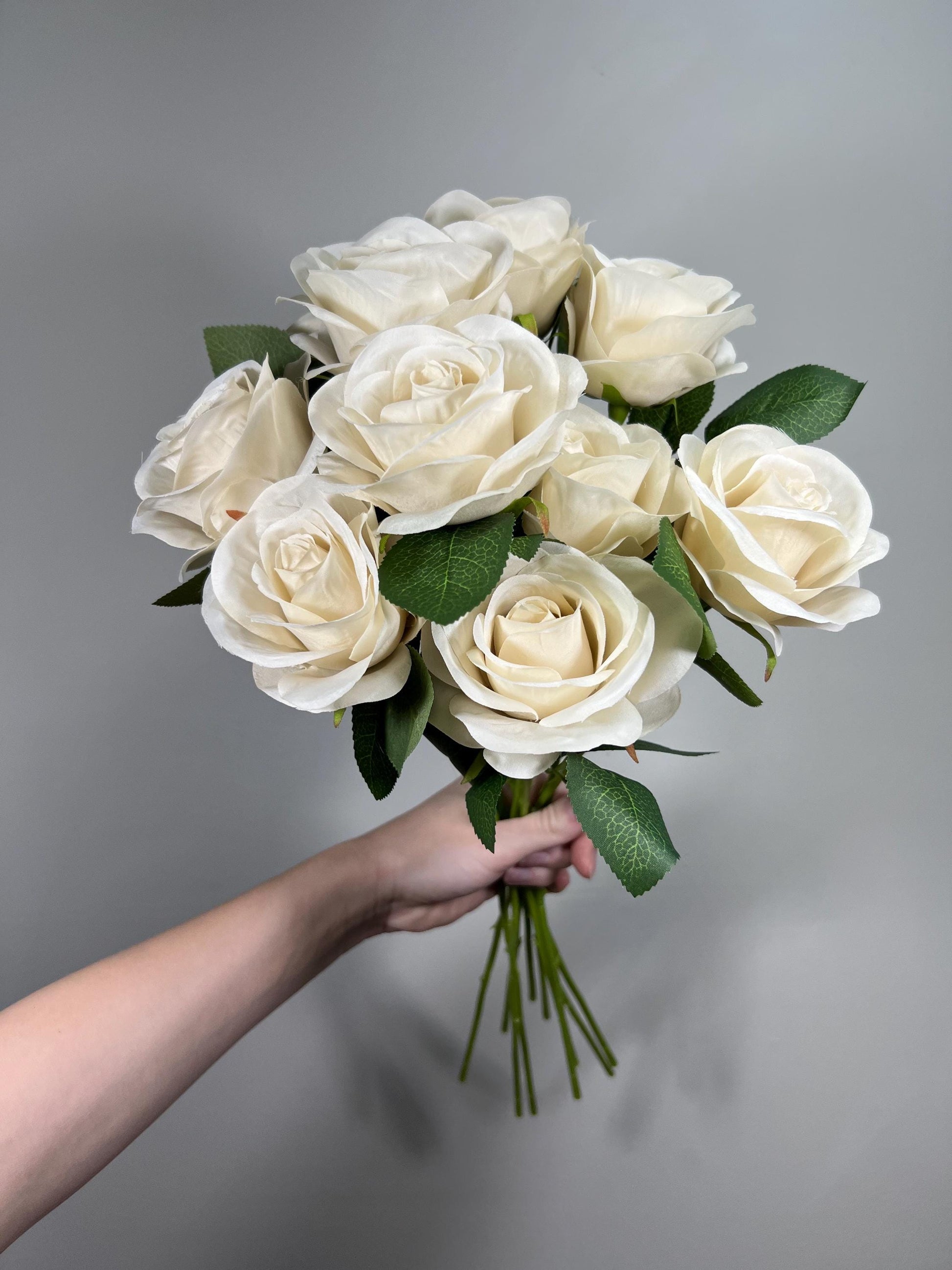Beige Roses Artificial Flower Heads with Stem Ivory Wedding Roses for Bouquet DIY Cream Roses Real Touch Floral Off White Supplies Flowers