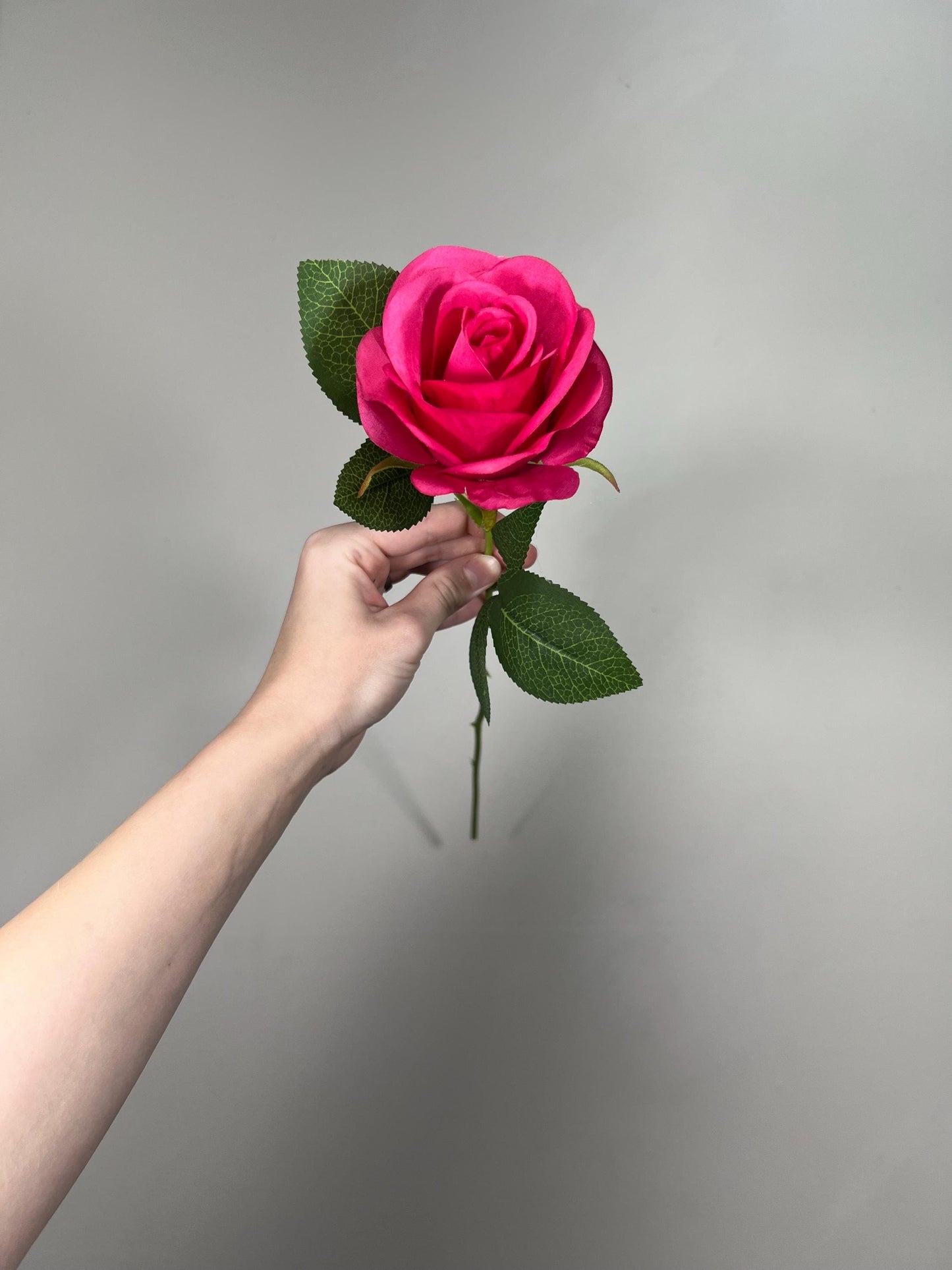 Fuchsia Roses Artificial Flower Heads with Stem Hot Pink Wedding Roses for Bouquet DIY Bright Pink Roses Real Touch Floral Supplies Flowers