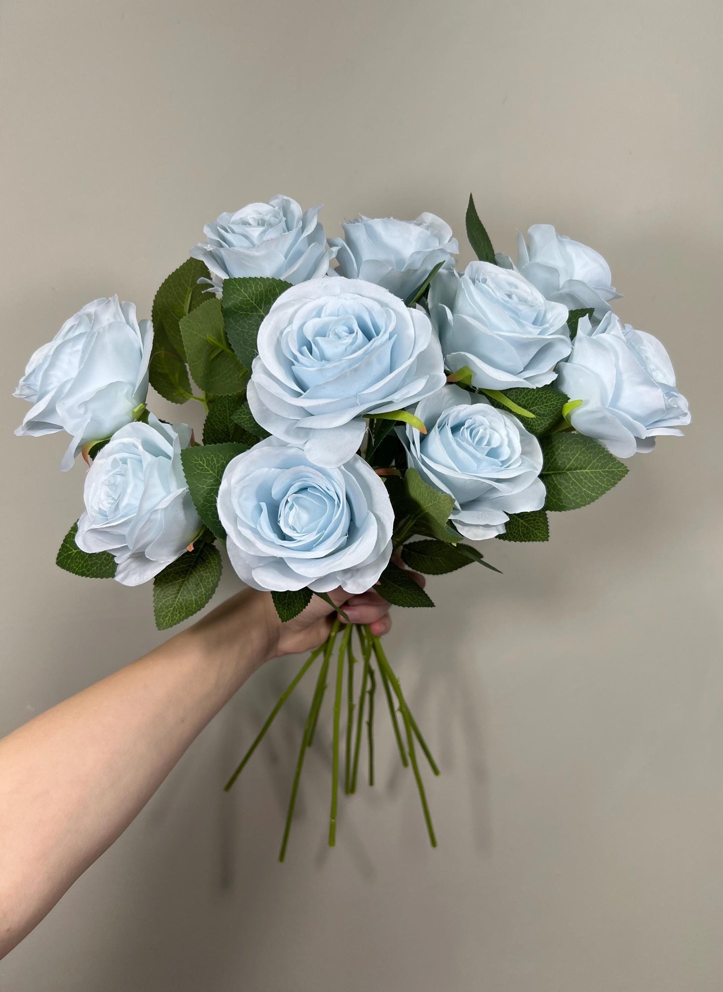Light Blue Roses Artificial Flower Heads with Stem Dusty Blue Wedding Roses for Bouquet DIY Roses Real Touch Baby Blue Sky Supplies Flowers