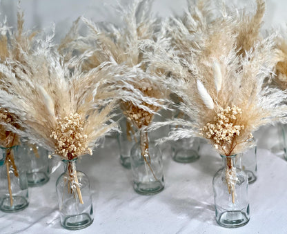 Centerpiece Boho Mini Wedding Dried Bouquet Eucalyptus Baby Breath Ivory Wedding Small Centerpiece Beige Pampas Grass Bunny Tails White
