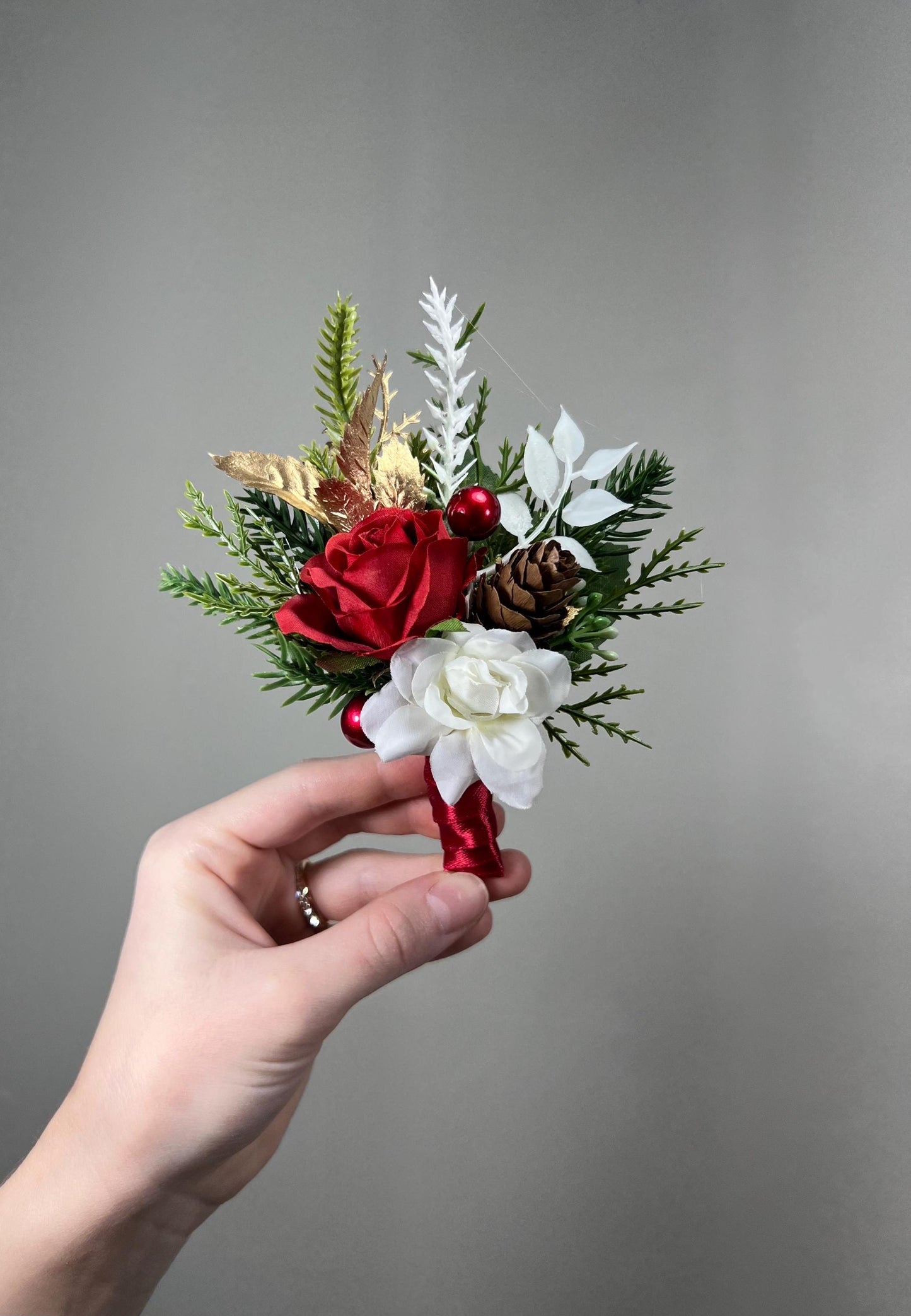 Christmas Boutonnière Wedding Red Boutonniere Groom White Groomsmen Rustic Gold Boutonniere Winter Tree Pine Cone Artificial Flower