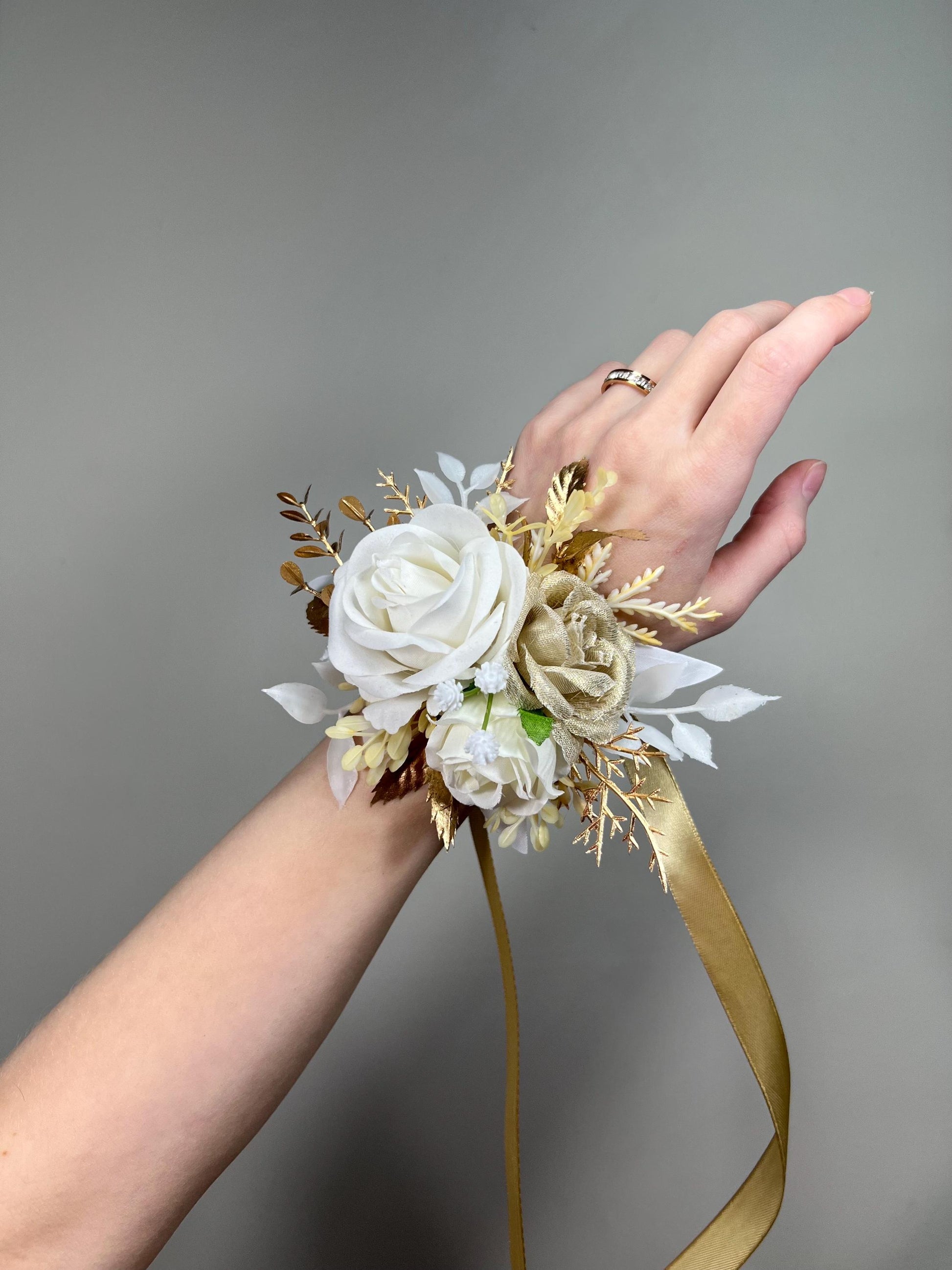 White Gold Pocket Boutonniere Groom Wedding Beige Champagne Ivory Square Boutonnière Prom Groomsmen Cream Roses Artiticial Flower