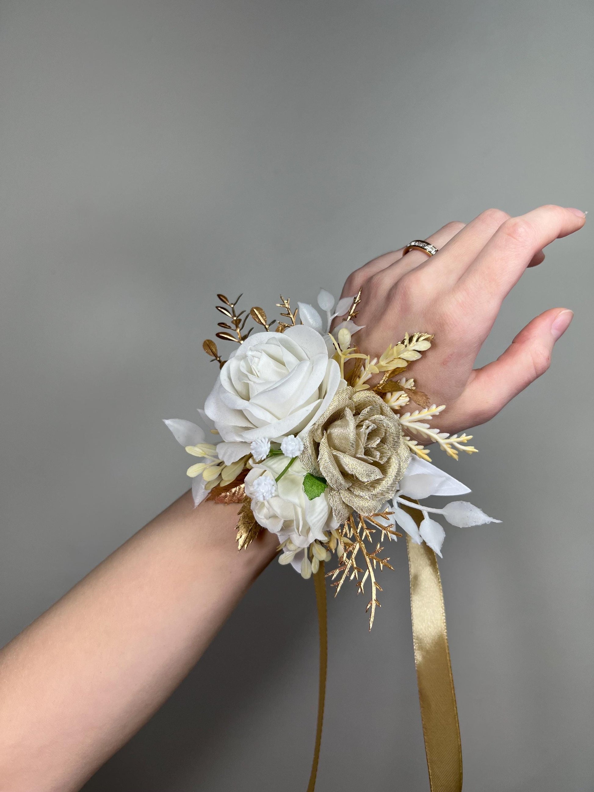 White Gold Pocket Boutonniere Groom Wedding Beige Champagne Ivory Square Boutonnière Prom Groomsmen Cream Roses Artiticial Flower