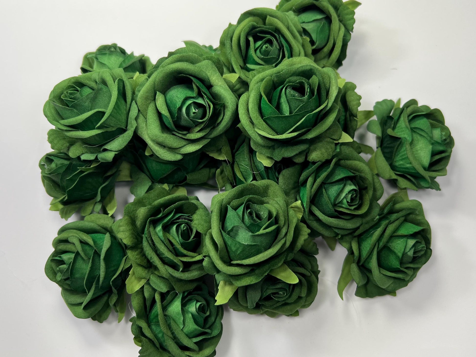 Emerald Green Rose 2.5” Small Artificial Green Flower Flower Head Forest Green Hunter DIY Supplies Craft Wedding Deep Green Silk Flowers