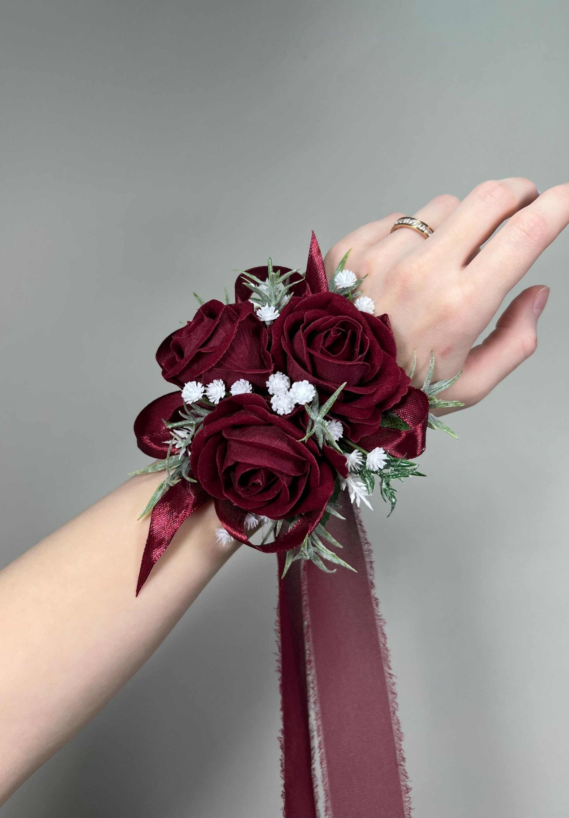 Burgundy Corsage Wedding Wrist Corsage Maroon Mom Corsage Wine Red Baby Breath Bridesmaids Corsage Prom Burgundy Artificial Flower