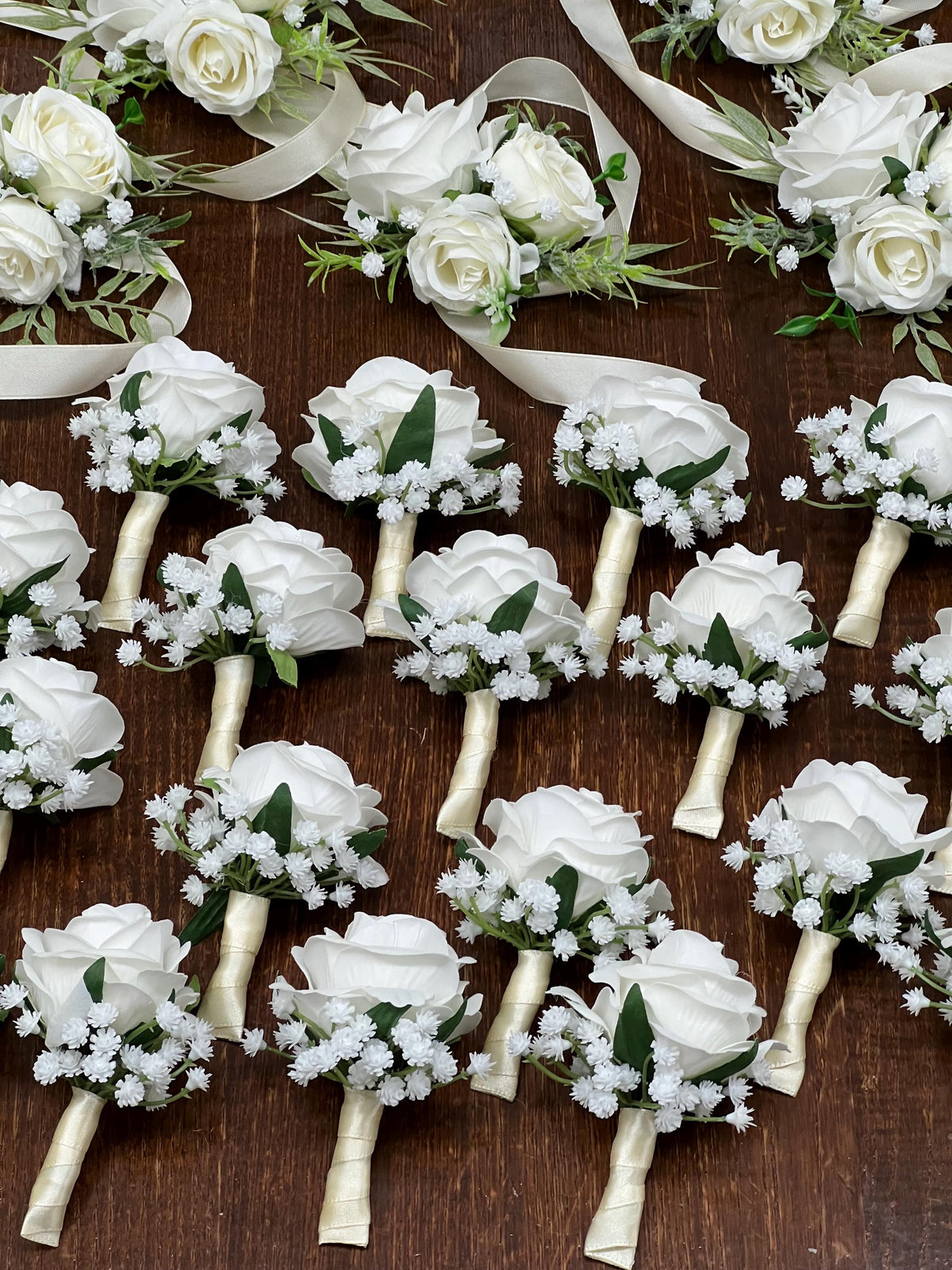 White Boutonniere Wedding Groom Boutonnière Baby Breath White Rose Groomsmen Rustic Boutonnières Prom Ivory Classic Artificial Flowers