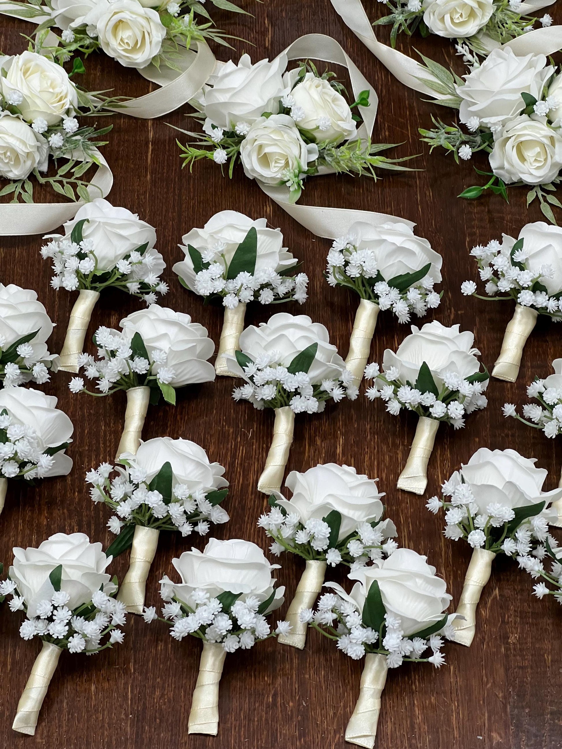 White Wedding Corsage Ivory Classic Wrist Pin-on Bridesmaids Prom Décor Mom Accessories Artificial Flower Baby's Breath DUP
