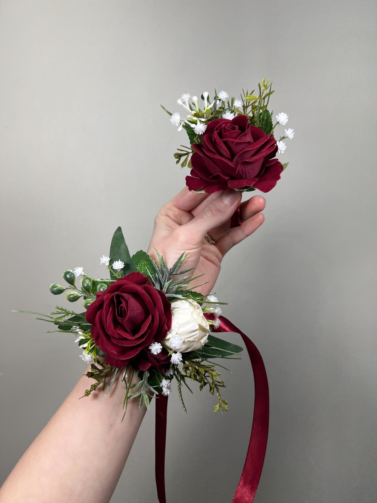 Burgundy Ivory Corsage Wedding Maroon Bridesmaids Cream Wristlet Corsage Wrist Rustic Greenery Baby Breath Wine Red Artificial Flowers
