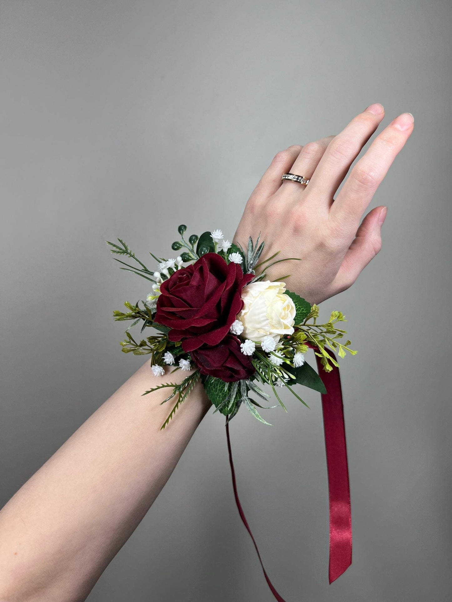 Burgundy Ivory Corsage Wedding Maroon Bridesmaids Cream Wristlet Corsage Wrist Rustic Greenery Baby Breath Wine Red Artificial Flowers