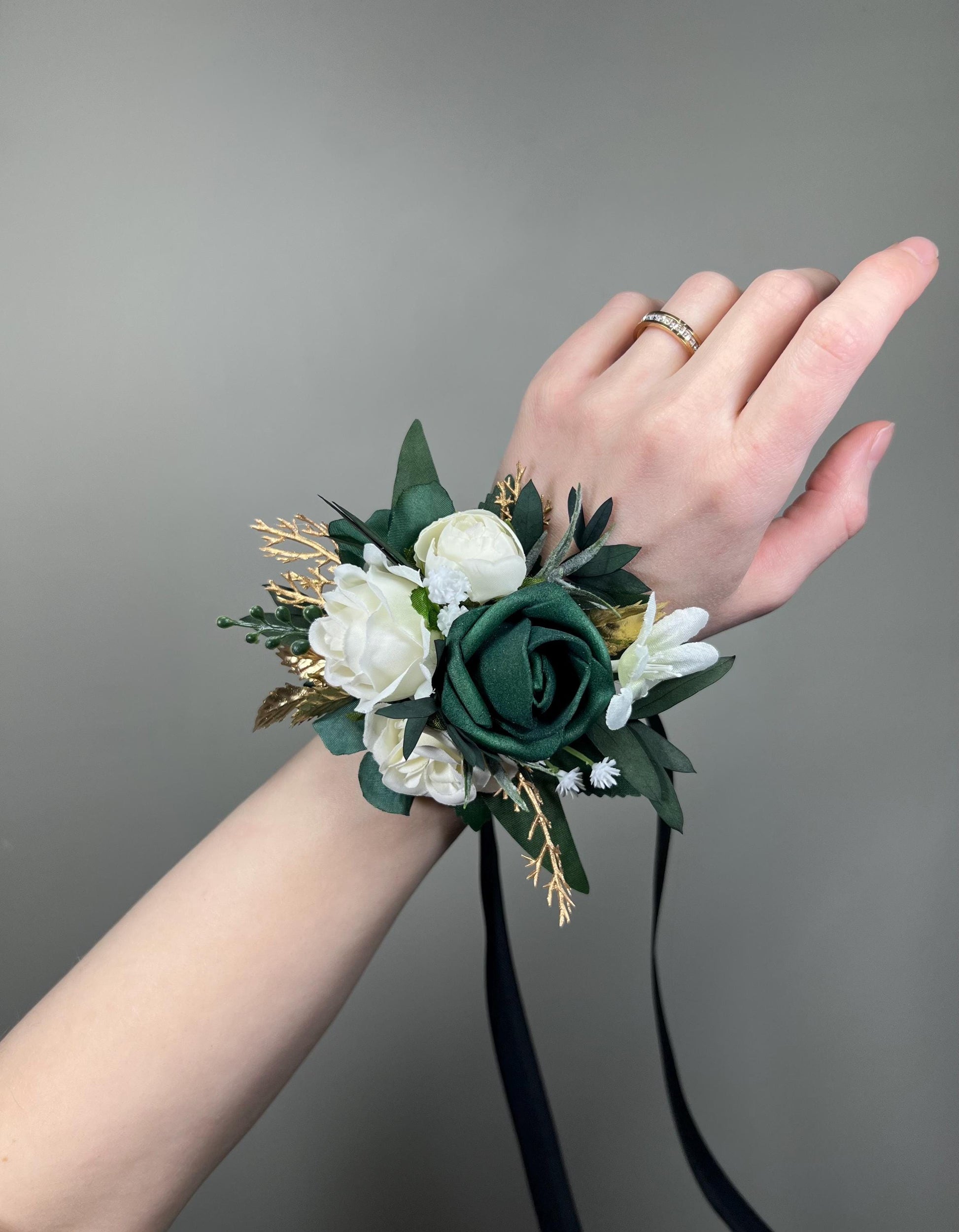 Emerald Green Pocket Boutonniere Wedding Groom White Hunter Green Forest Groomsmen Square Boutonniere Gold Eucalyptus Artificial Flower