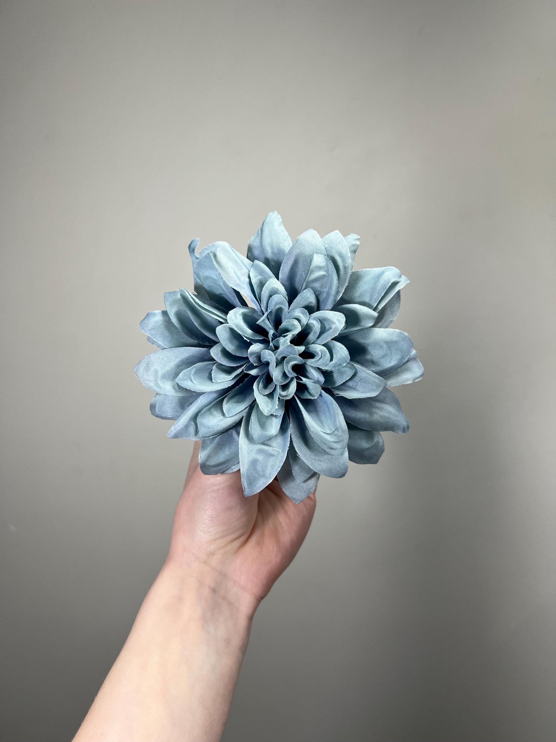 Dusty Blue Flower 4” Artificial Wedding Blue Head Dahlia Flower Dusty Blue Home Decor Wedding DIY Craft Supply Steel Blue Gray Flower Silk