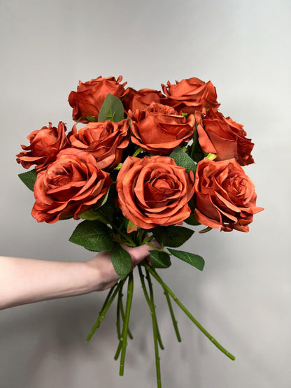 Burnt Orange Artificial Flowers Head Rose Terracotta Rust High Quality Wedding Fake Roses Stem Home Decor Silk Bridal Accessories Decorative
