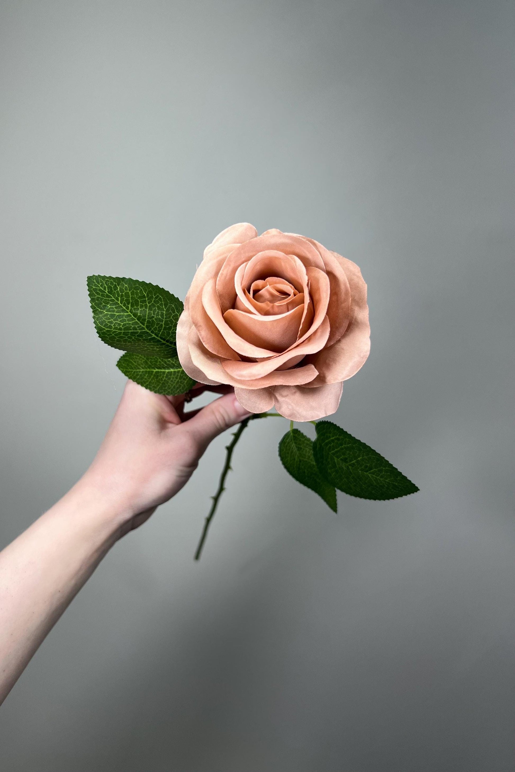 Dusty Rose Artificial Rose, Wedding Nude Blush Flower Head with Stem Leaves, Craft Supplies DIY Bouquet, Home Decor Realistic Roses