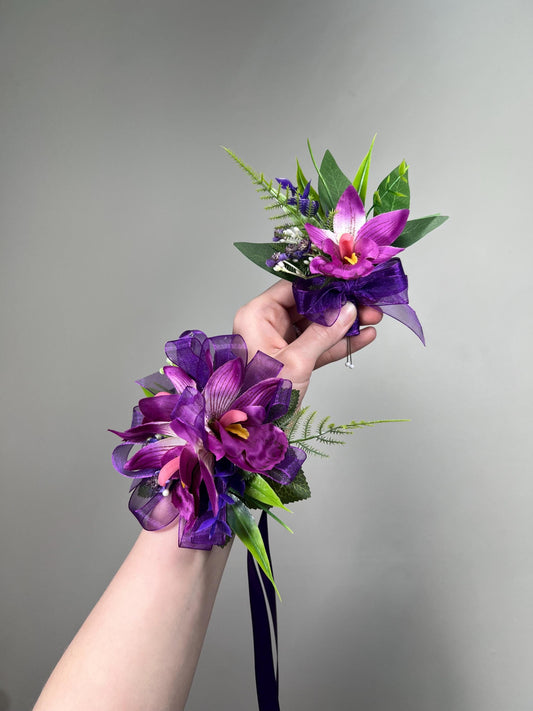 Purple Orchid Boutonnière, Prom Pin on Boutonnière, Dark Purple Groom Boutonnière, Groomsmen Wedding Lapel Flower