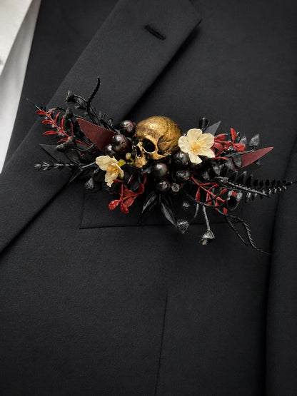 Black Burgundy Skull Pocket Boutonniere, Gothic Floral Wedding Square Boutonniere, Groomsmen Silver Skull Halloween Boutonnière