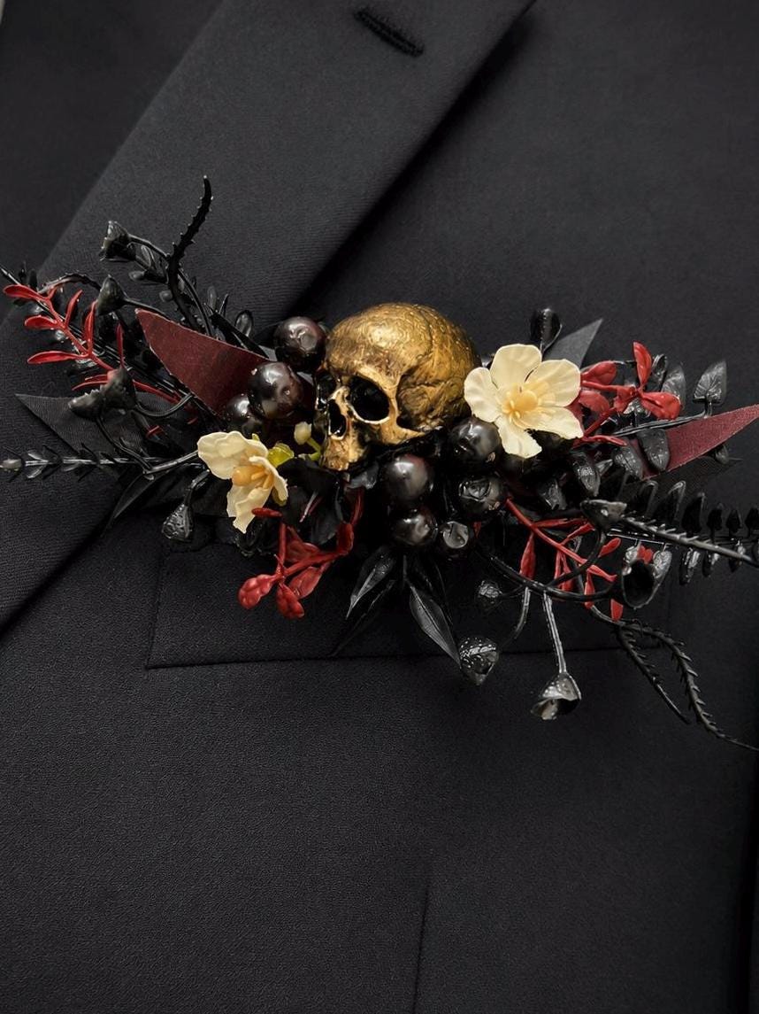 Floral Skull Pocket Square Boutonniere, Gothic Groom Wedding Buttonhole Alternative, Groomsmen Lapel Flower, Halloween Wedding Reddit