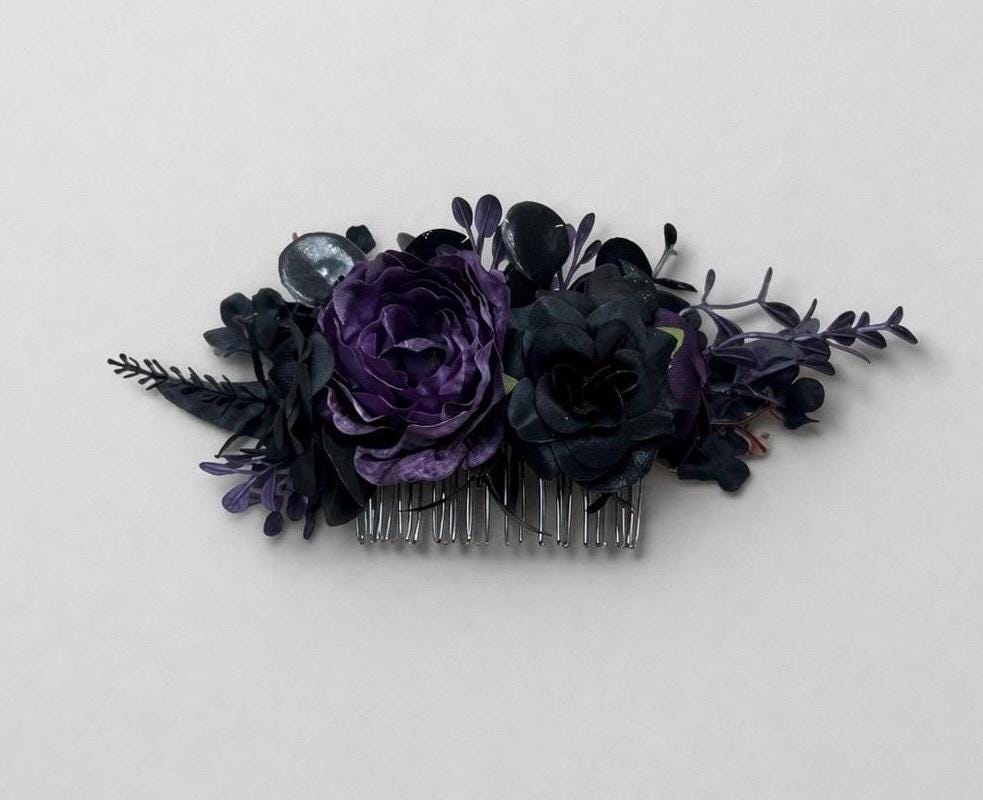 Black Purple Hair Comb, Gothic Bridal Hair Piece, Dark Plum Wedding Hair Accessory, Floral Hair Comb, Elegant Gothic Wedding Headpiece