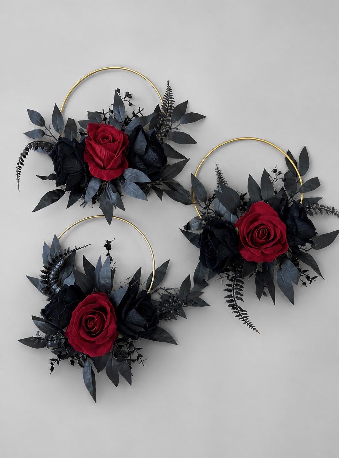 Black Burgundy Floral Hoop, Wedding Bridesmaids Gothic Dark Red Black Hoop, Alternative Bouquet, Moody Floral Ring Bouquet Halloween