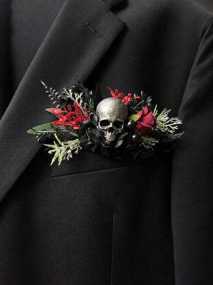 Black Burgundy Skull Pocket Boutonniere, Gothic Floral Wedding Square Boutonniere, Groomsmen Silver Skull Halloween Boutonnière