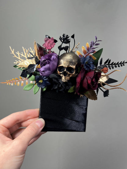 Jewel Tones Skull Pocket Boutonnière, Wedding Groom Square Boutonnière, Gothic Black Gold Skull Boutonnière, Groomsmen Halloween Flowers