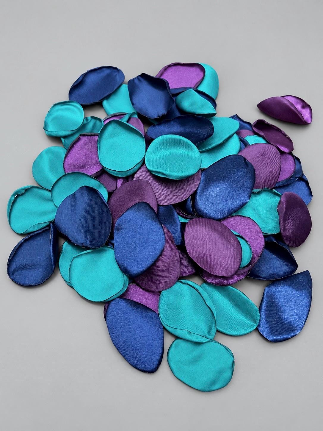 Teal Navy Blue Purple Satin Petals, Wedding Aisle Decor Rose Petals, Dark Blue Plum Teal Blue, Ceremony Petals Petals, Bridal Shower Petals