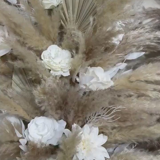 Wedding Aisle Marker Flower Floor Arrangement Whiskey Barrel Décor White Boho Ground Arrangement Pampas Grass Dried Palm Leaves Natural
