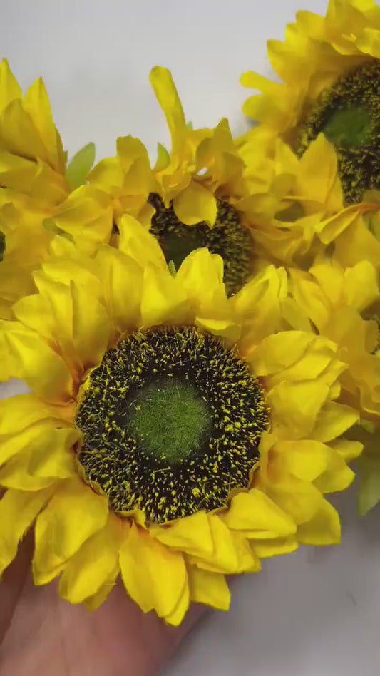 Sunflower Head Flower 3.5 inch Artificial Wedding Sunflower Head Flower Head Sunflower DIY Wedding Supplies Craft Sunflower Big Fake Flower