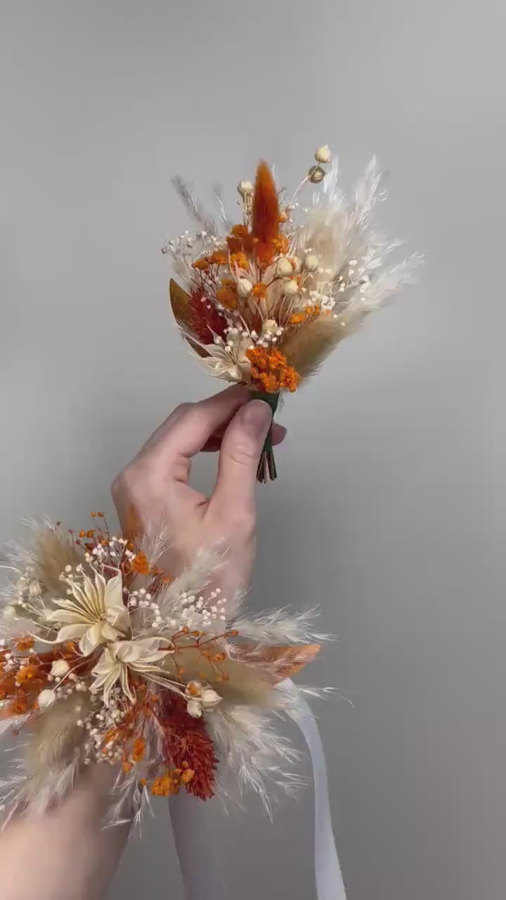 Terracotta Corsage Wedding Burnt Orange Boho Wrist Corsage Bridesmaids Baby Breath Terracotta Mom Corsage Pampas Grass Artificial Flowers
