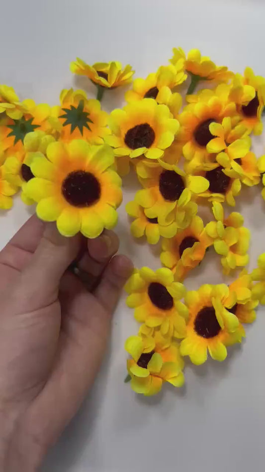 Sunflower Flower Heads Wedding Yellow Sunflowers 1.5” Artificial Flower Sunflower Small Fall Silk Flowers Heads Sunflower Craft Supplies