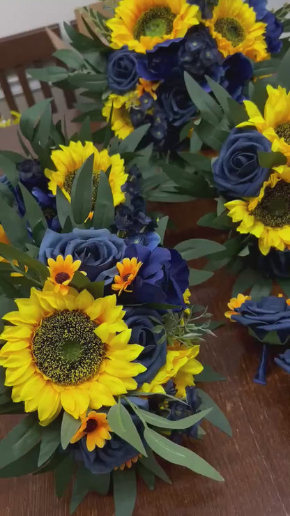 Navy Blue Sunflower Boutonnière, Wedding Groom Lapel Flower, Dark Blue Groomsmen Boutonnière, Yellow Sunflowers Navy Blue Artificial Flower