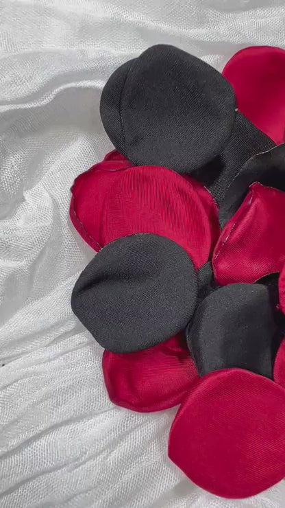 Black Red Petals Wedding Decor Flower Girl Petals Black Wedding Aisle Decor Flower Petals Black Ceremony Decor Red Confetti
