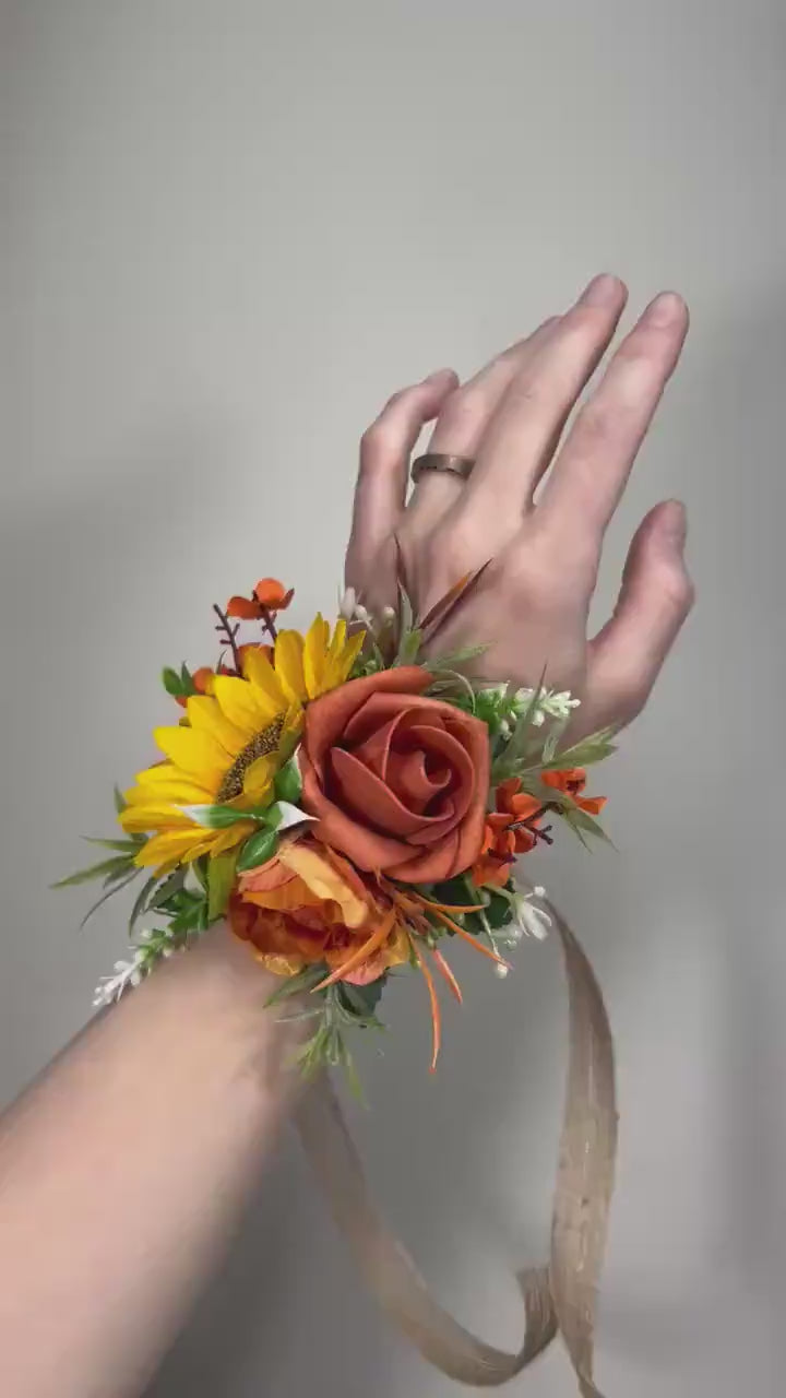 Sunflower Corsage Wedding Wrist Corsage Sunflower Burnt Orange Bridesmaids Corsage Terracotta Sunflowers Fall Corsage Artifitical Flower