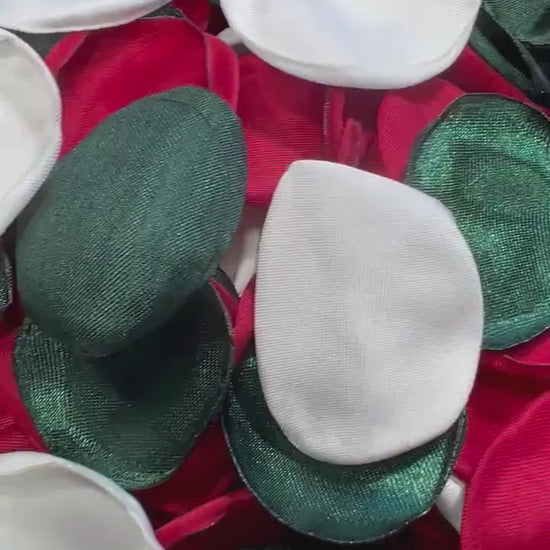 Christmas Petals Green White Red Petals Wedding Decor Flower Girl Petals Emerald Green Aisle Decor Flower Petals Red Green  Decor Confetti
