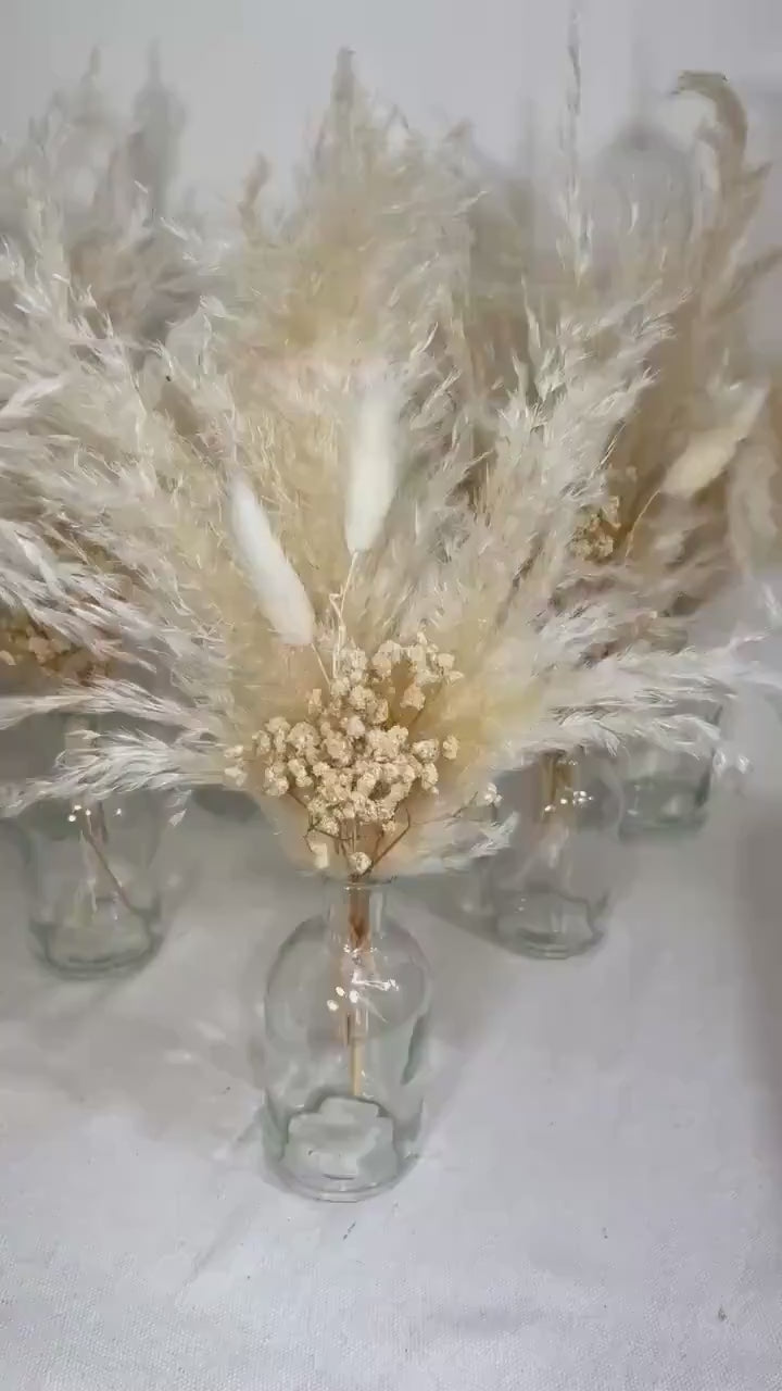 Centerpiece Boho Mini Wedding Dried Bouquet Eucalyptus Baby Breath Ivory Wedding Small Centerpiece Beige Pampas Grass Bunny Tails White