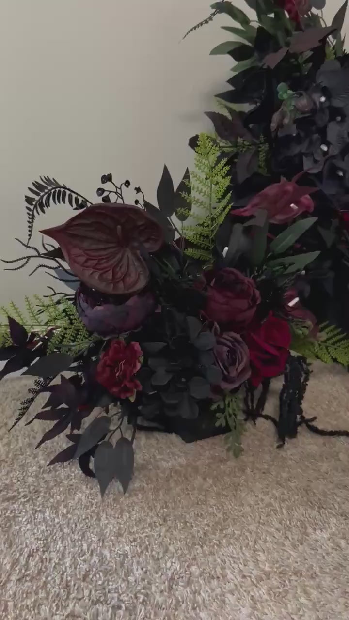 Gothic Floral Arrangement, Black Burgundy Wedding Centerpiece, Dark Romantic Home Decor, Moody Plum Black Flowers, Halloween Decor Table