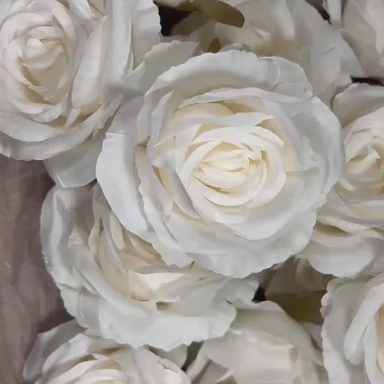 Ivory Artificial Flowers Head Rose White High Quality Wedding Fake Roses Ivory Silk Bridal Clearance Accessories Decorative Home Decor DIY