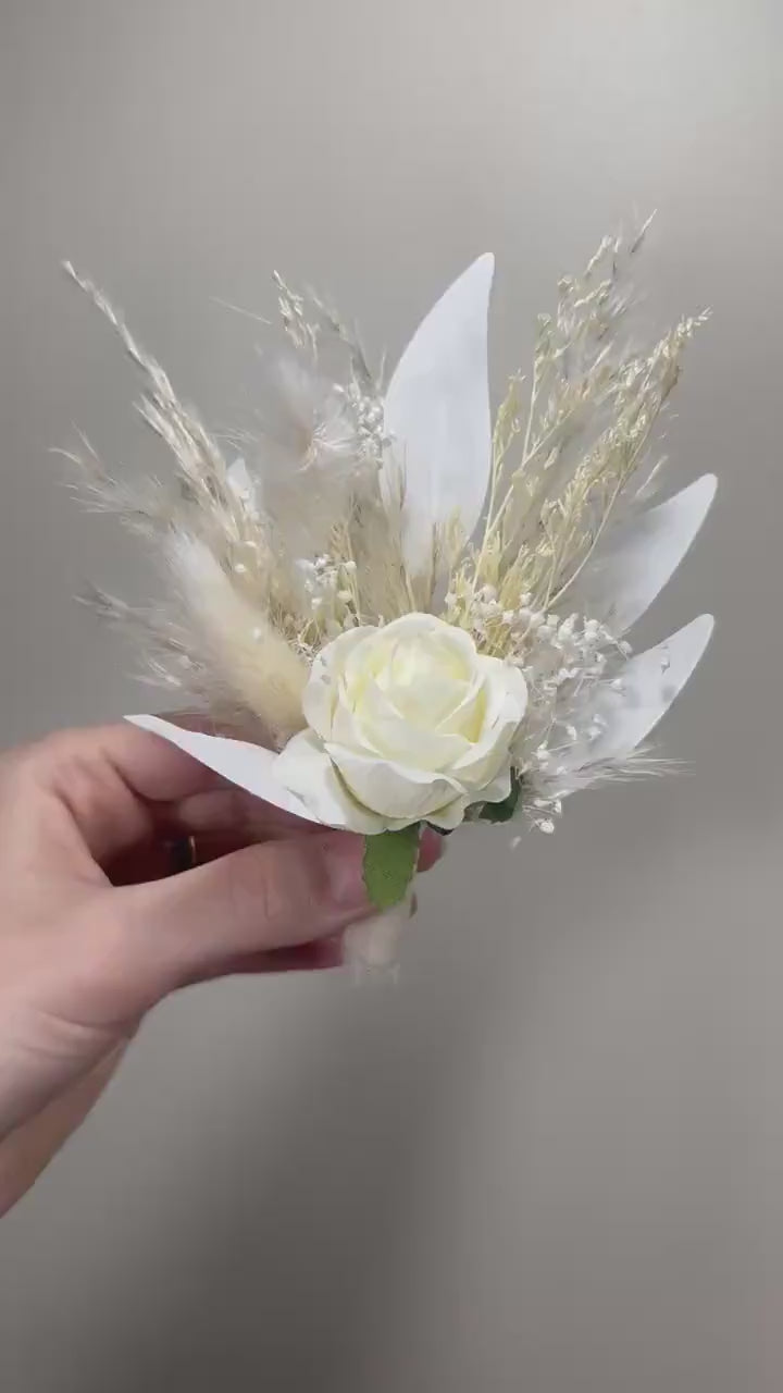 Wedding Boutonniere White Groom Boho Ivory Boutonnières Groomsmen White Dried Flowers Baby Breath Boutonnière Pampas Grass White Boutonniere