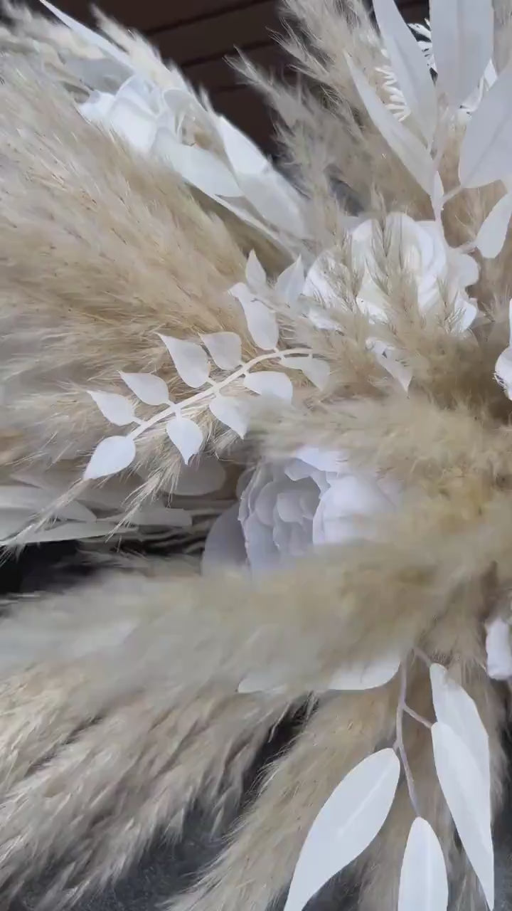 White Centerpiece Wedding White Boho Table Centerpiece Pampas Grass White Sweetheart Ivory Table Decor White Artifical Flower