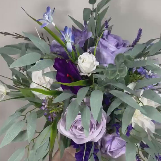 Purple Centerpiece White Lavender Table Flower Ball Decoration Blue Table Centerpiece Barrel Plum Whiskey Ivory Purple Arrangement