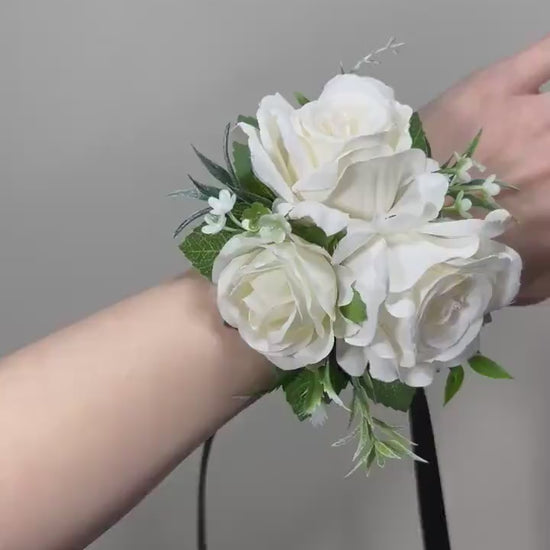 White Corsage Wedding Wrist Corsage Bridesmaids Corsage Ivory Mom Corsage Prom Artificial Flowers White Corsage Baby Breath