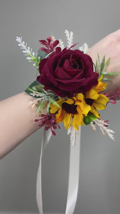 Sunflower Corsage Burgundy Wedding Boutonniere Sunflower Corsage Mom Bridesmaids Corsage Boutonnière Groom Sunflower Fall Artificial Flower
