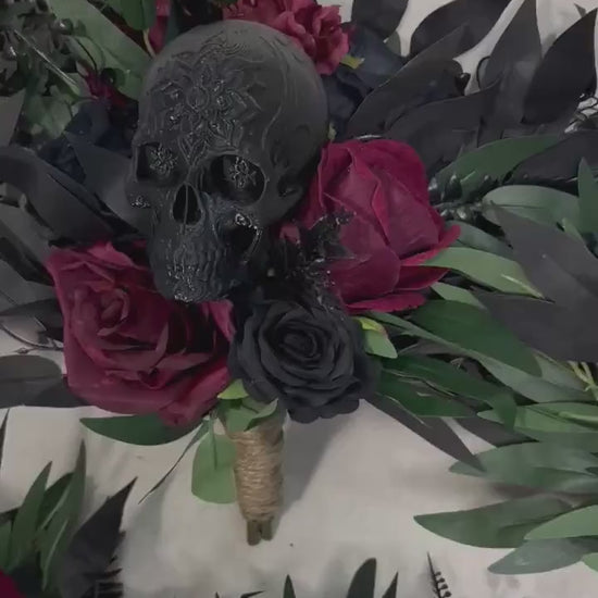 Gothic Skull Wedding Bouquet, Burgundy Black Green Bridal Bouquet, Dark Gothic Black Skull Flowers, Halloween Bride Bouquet Dark Red Black